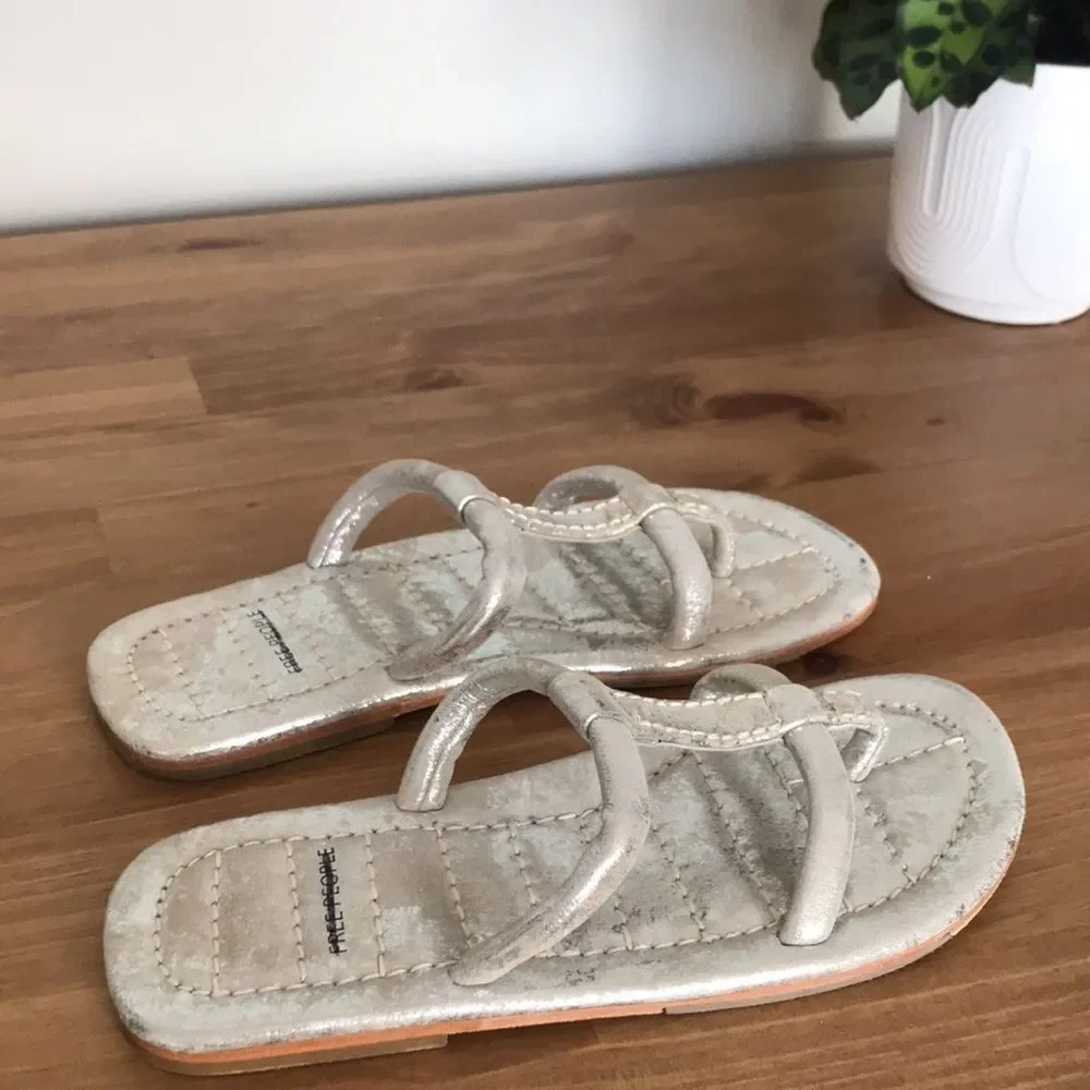Free People Haden Sandal Champagne Metallic size 8